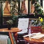 ホテル Wallace Paris, Orso Hotels, A Member Of Design 4*