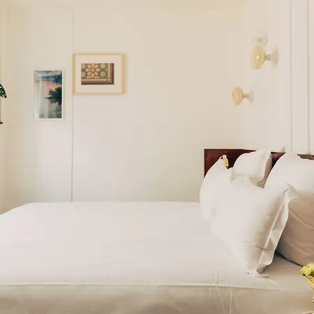 Wallace Paris, A Member Of Design Hotel
