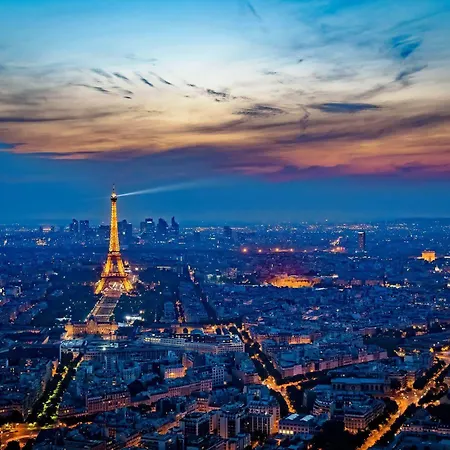 Wallace 4* Paris