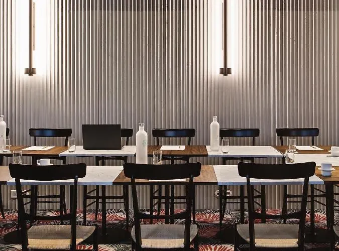 Wallace Paris, A Member Of Design Hotel 4*