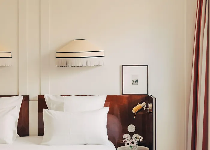 Hotel Wallace Paris, A Member Of Design 4*